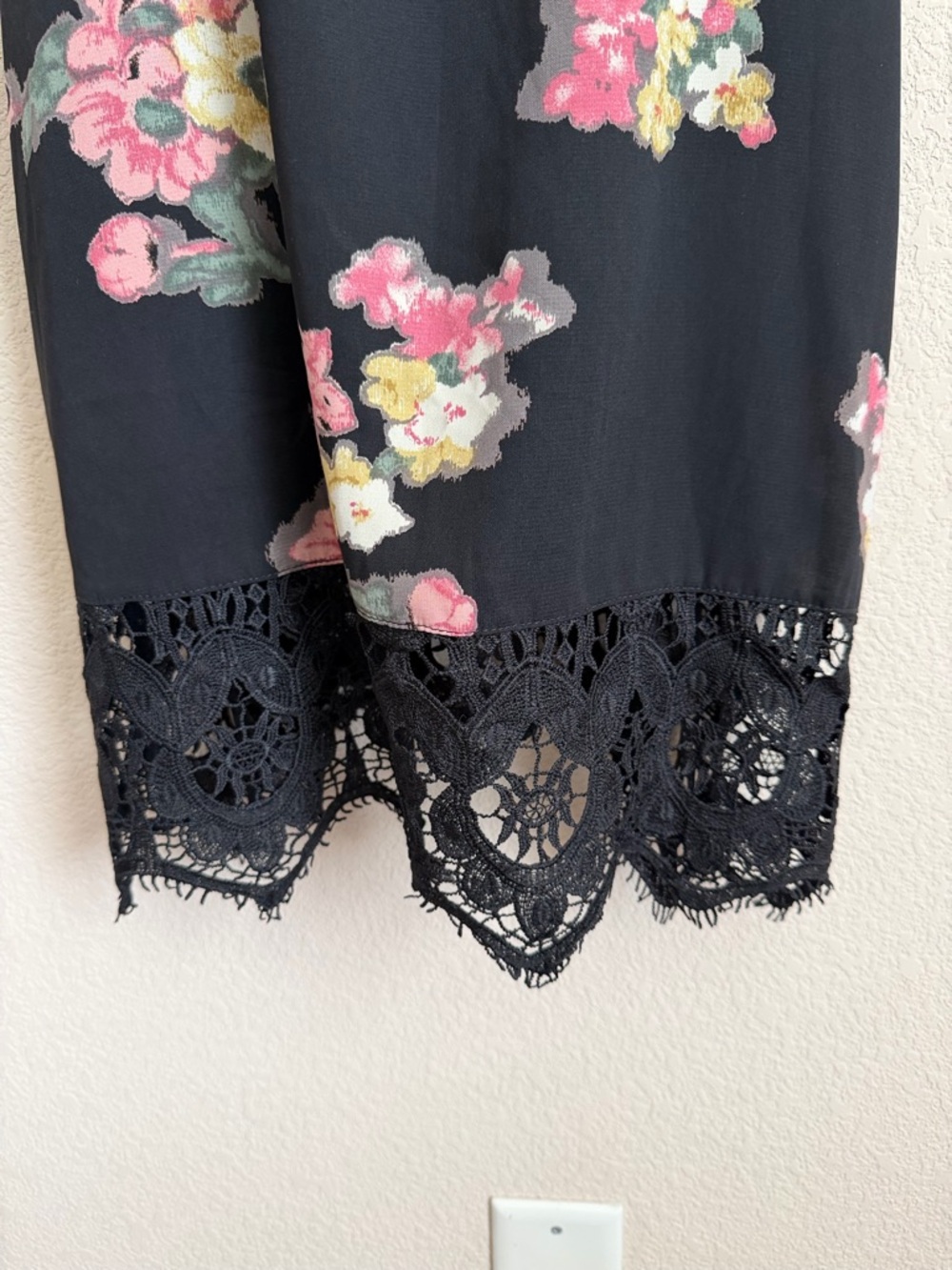 Slip Dress Black Floral Crochet Lace Hem Mini Lined Spaghetti Strap Size S Voom - Picture 5 of 13
